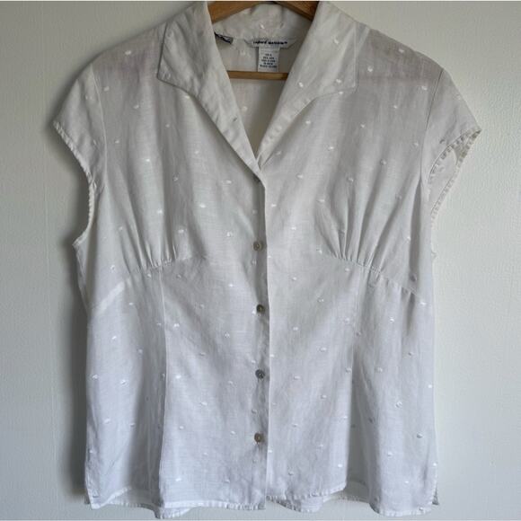 Richard Malcolm Tops - Richard Malcolm 100% Irish Linen XL White Swiss Dot Button Front Cap Sleeve Top